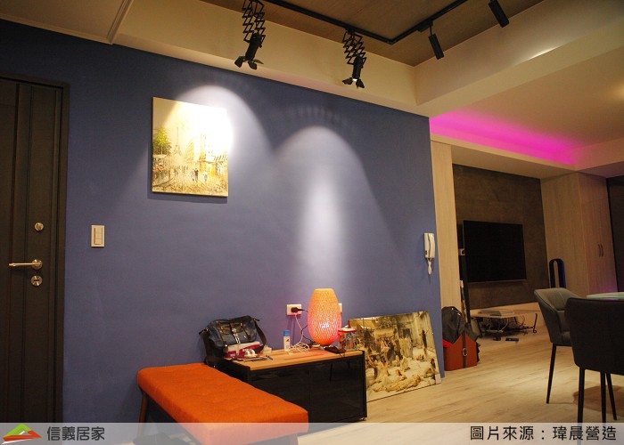 客廳局部改裝-文青風vs.夜店風,今晚你要哪一個?