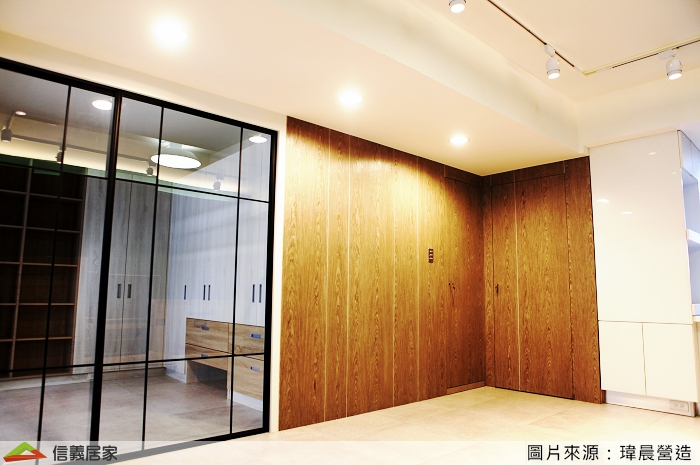 沒有多餘的裝飾、講究的是安全與耐用；