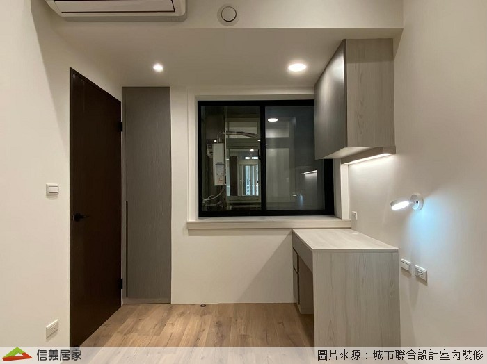 白色臥室室內裝潢設計，包括書桌、書櫃裝潢圖片