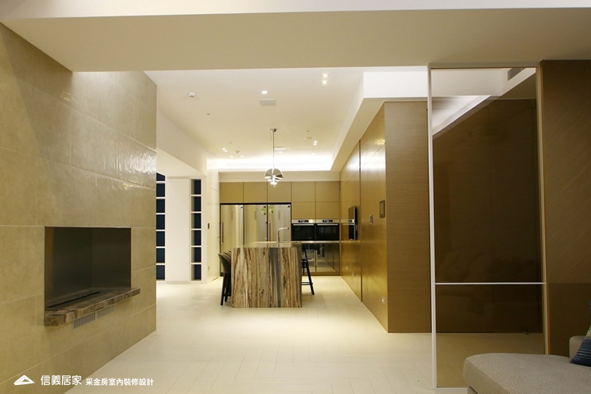 展現時尚大器的現代河岸美宅