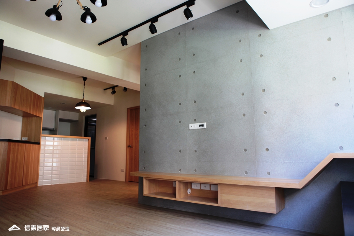 告別沉重配色＆格局不良．19坪LOFT風陽光小宅