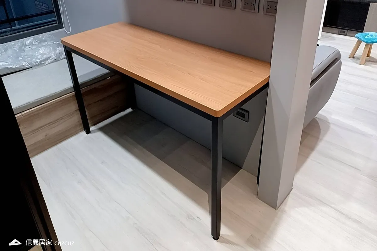 鐵管書桌