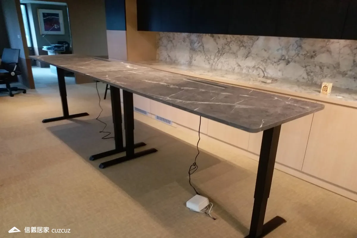 黑色桌腳升降桌+泥灰岩桌板