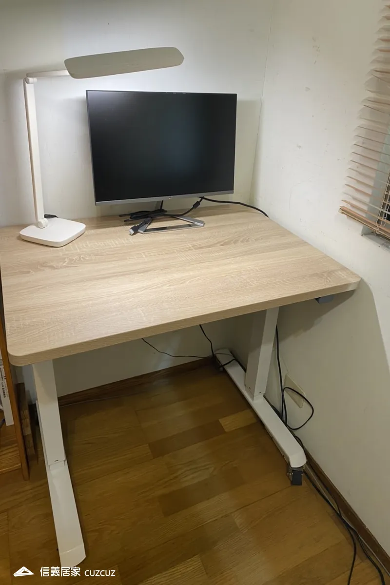 雙柱白色桌腳升降桌+北美原橡桌板