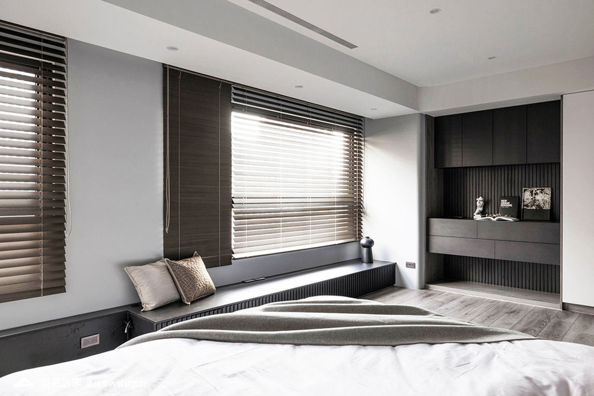 大兒子房-2-大理石 大板磚 烤漆 藝術漆 鍍鈦飾條 明鏡