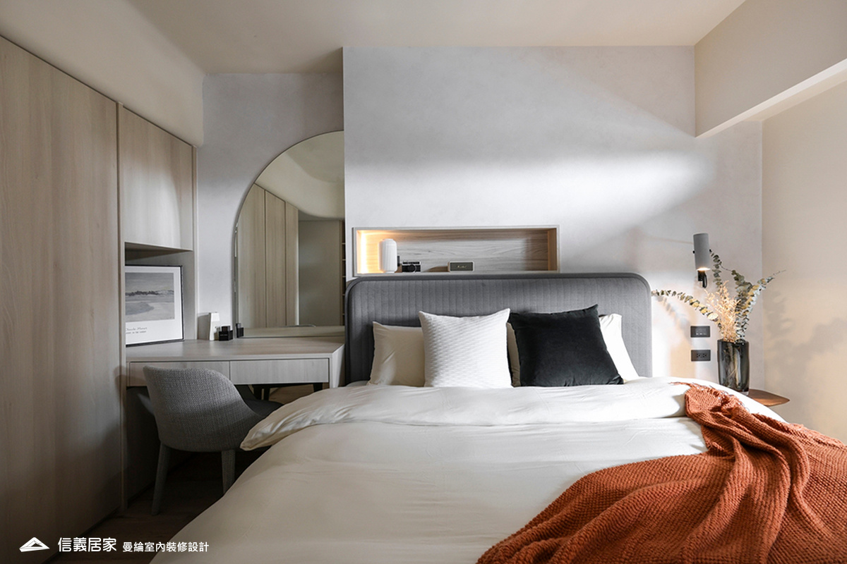 主臥-4貓洞 藝術漆 烤漆玻璃 壁燈 進口五金把手 花磚