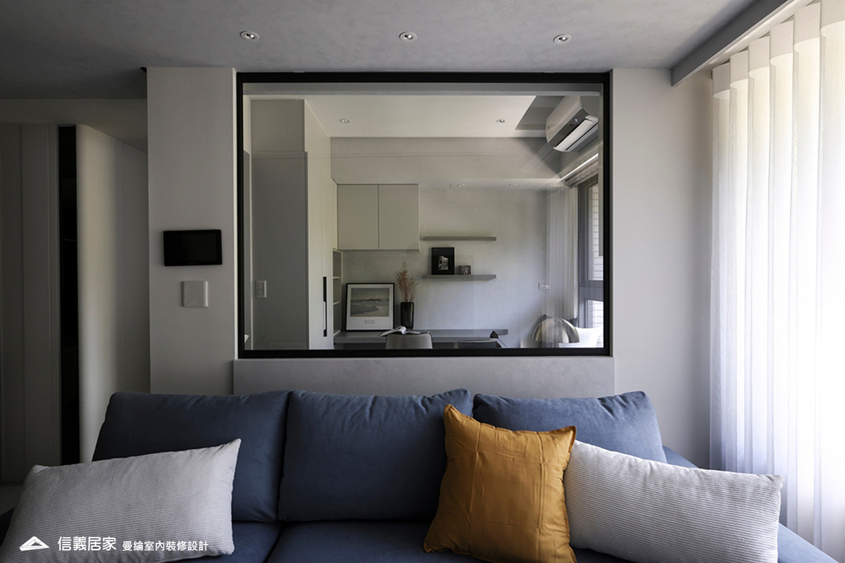 客廳-7-藝術漆 鍍鈦飾條 灰鏡 美術吊燈 柔紗直立簾 進口木百葉