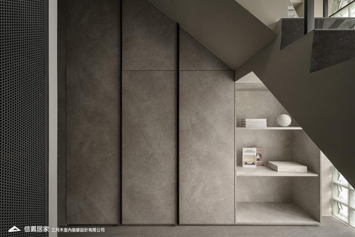 智能透天宅_1樓樓梯