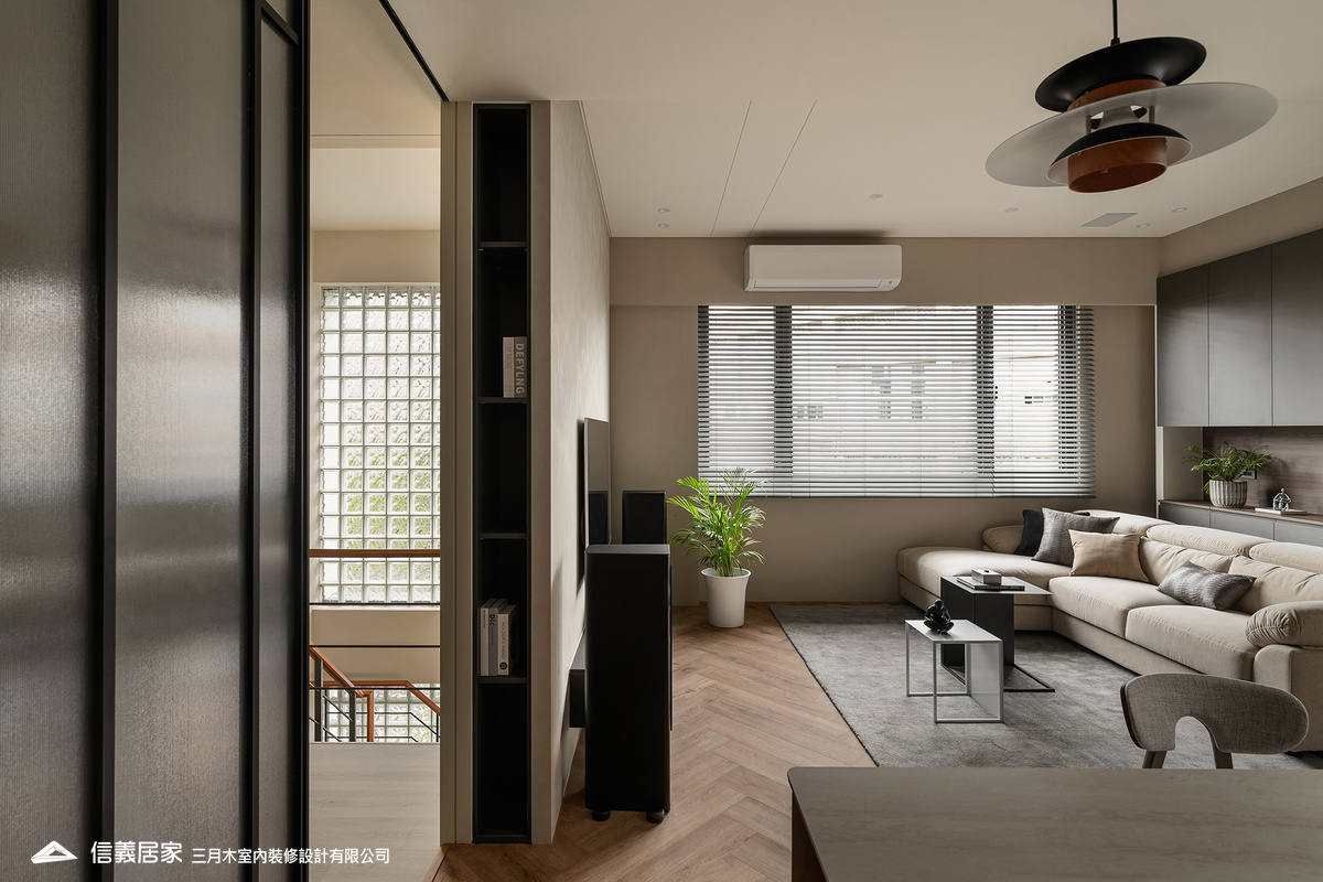 智能透天宅_客廳3 弧形拉門 電動窗簾