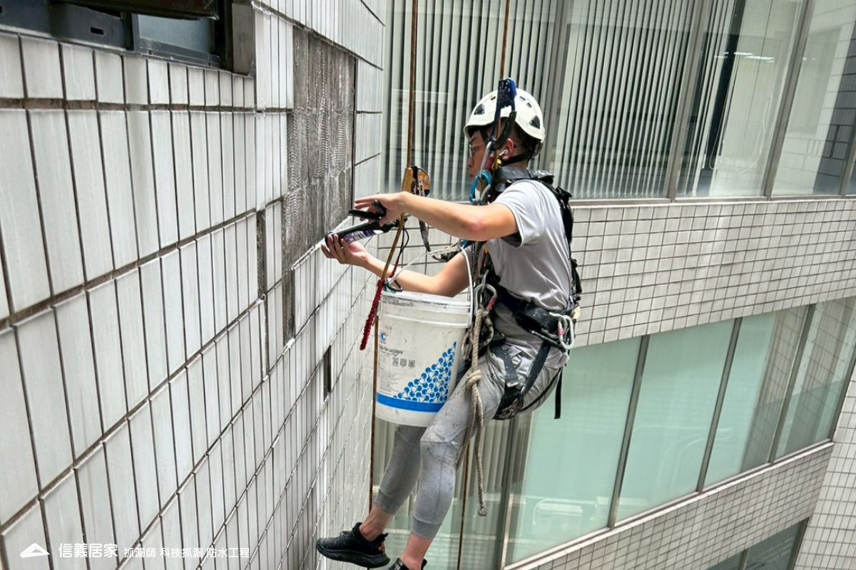 40外牆整修工程｜外牆磁磚整修工程 磁磚鬆脫修補與防滲