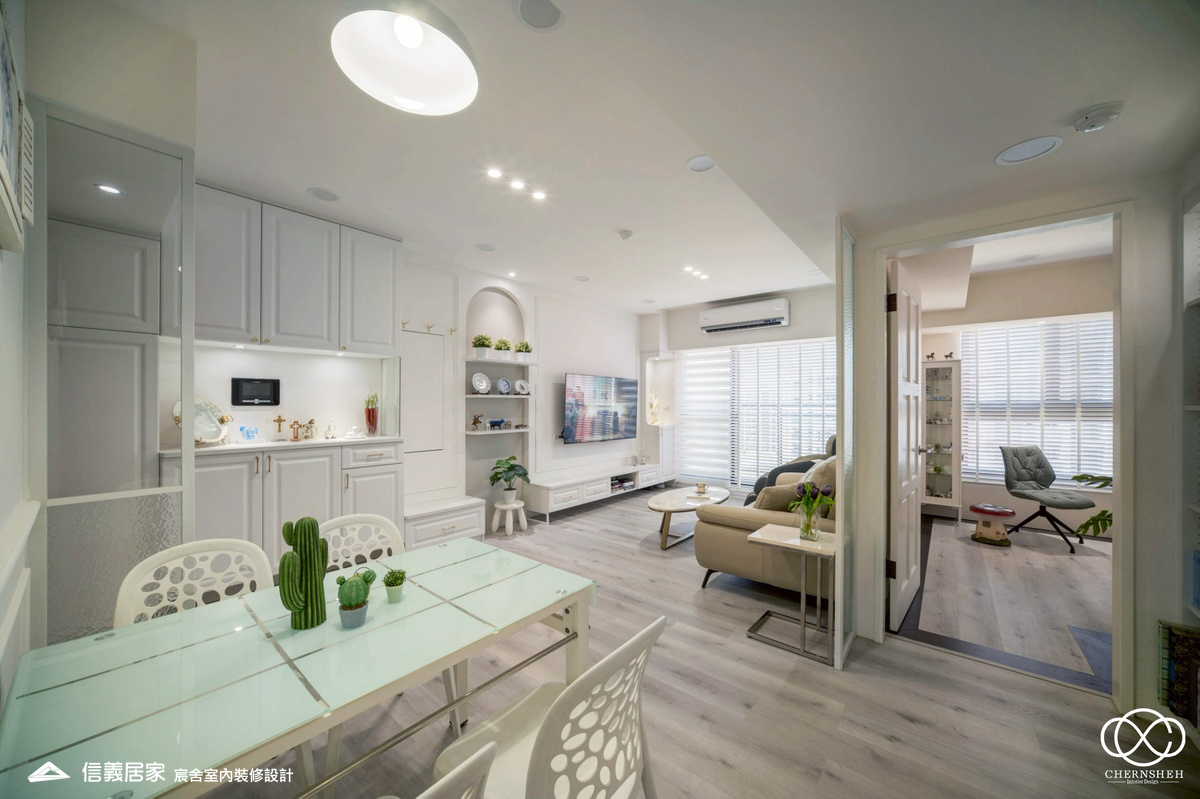 4.客廳_古典風_系統櫃_百葉窗_白色_米色_奶茶色_2房