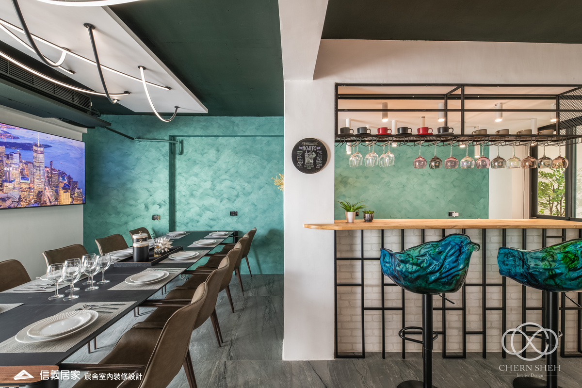 07.客廳_廚房_中島_特殊塗料_系統櫃_電器櫃_鐵件_綠色_黑白_翻新