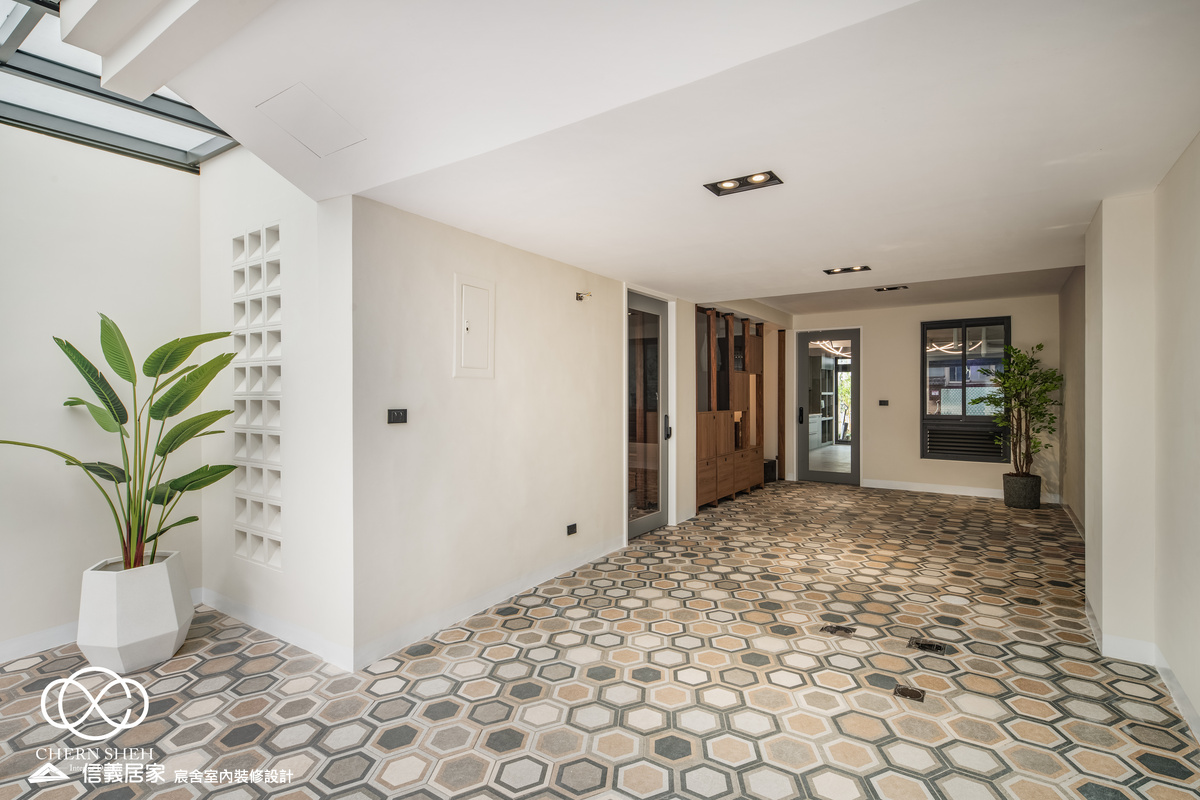 28.玄關_系統櫃_花磚_格磚_翻新