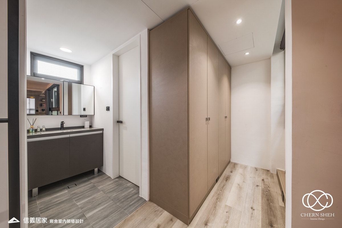 36.更衣室_系統櫃