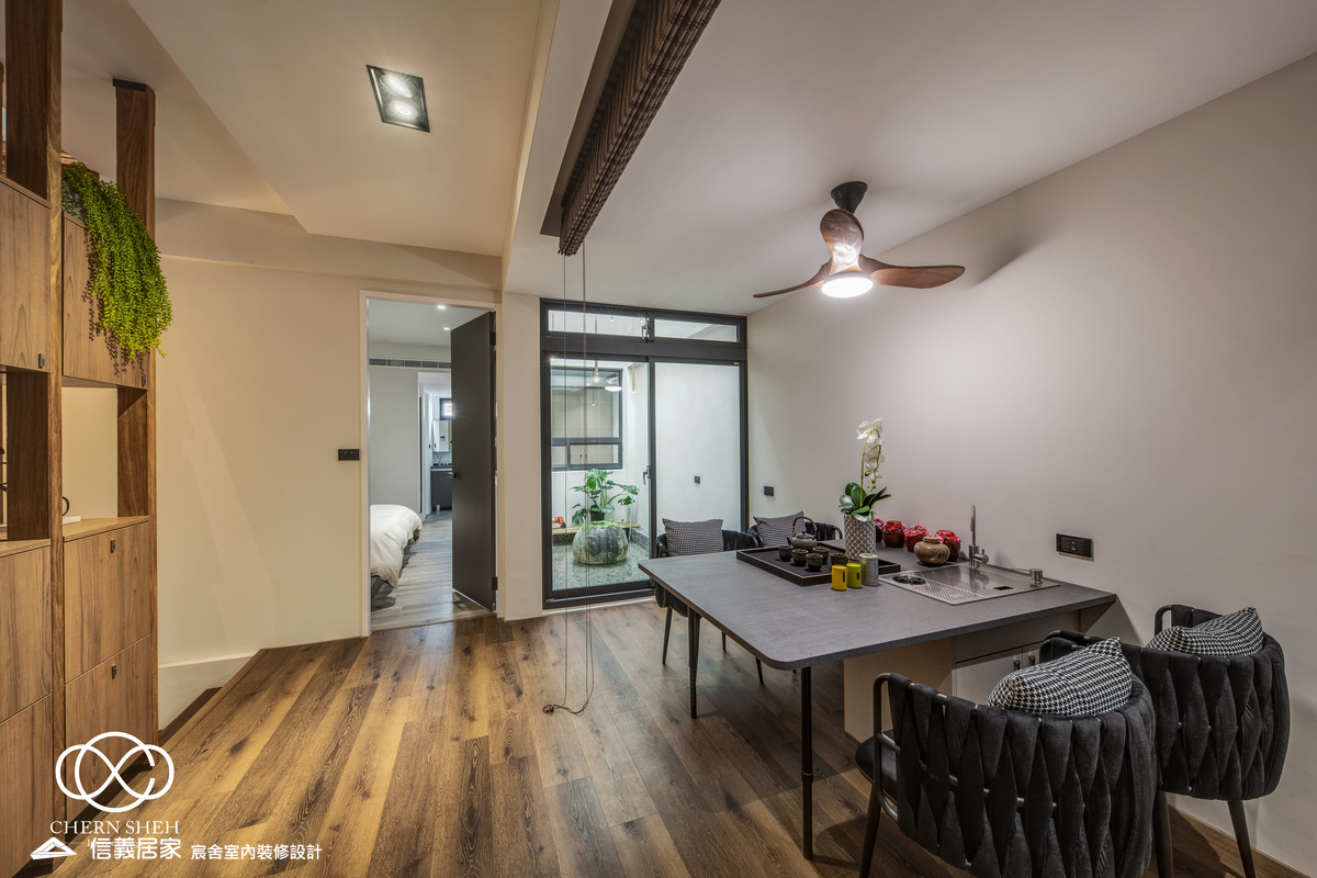 45.餐桌_走廊_樓梯