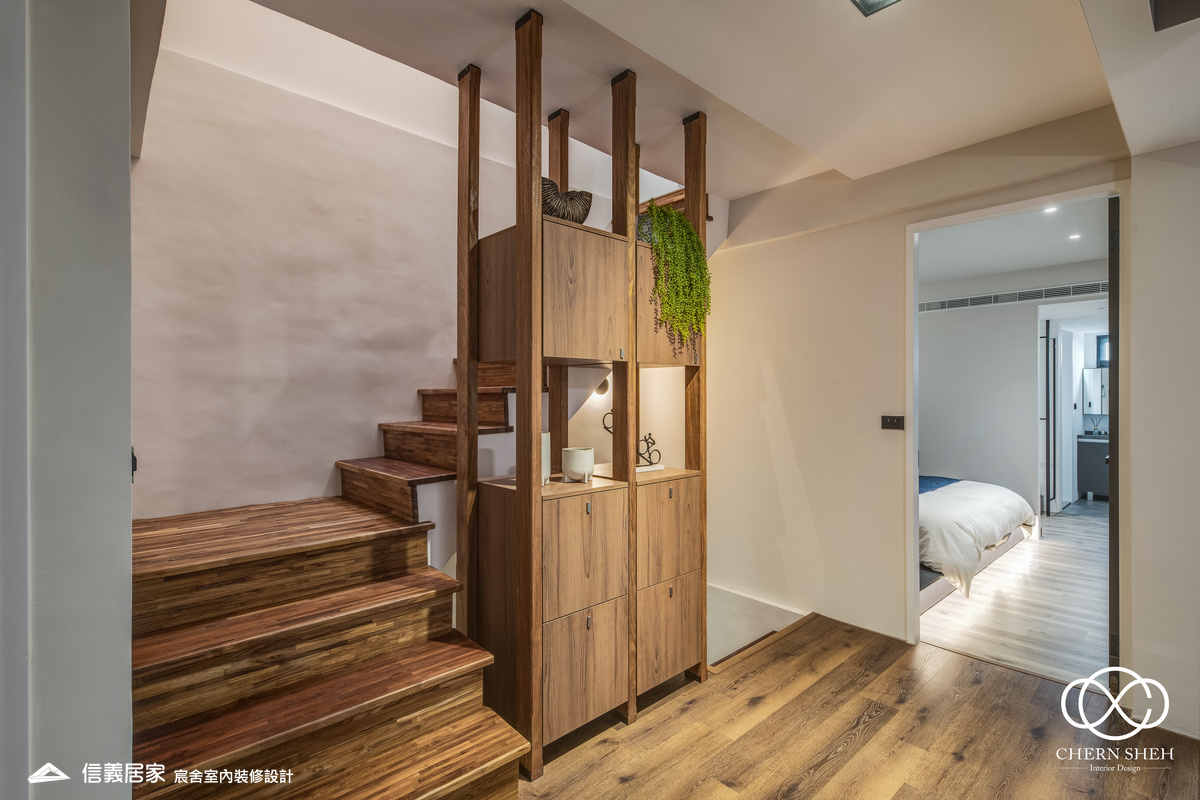 46.餐桌_走廊_樓梯