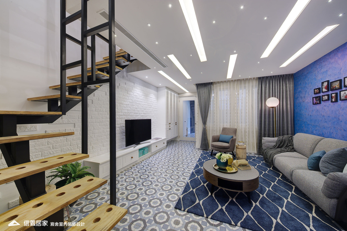 05.客廳_樓梯_鄉村風_系統櫃_特殊塗料_文化磚_花磚_鐵件_中島_白色_紫色_翻新