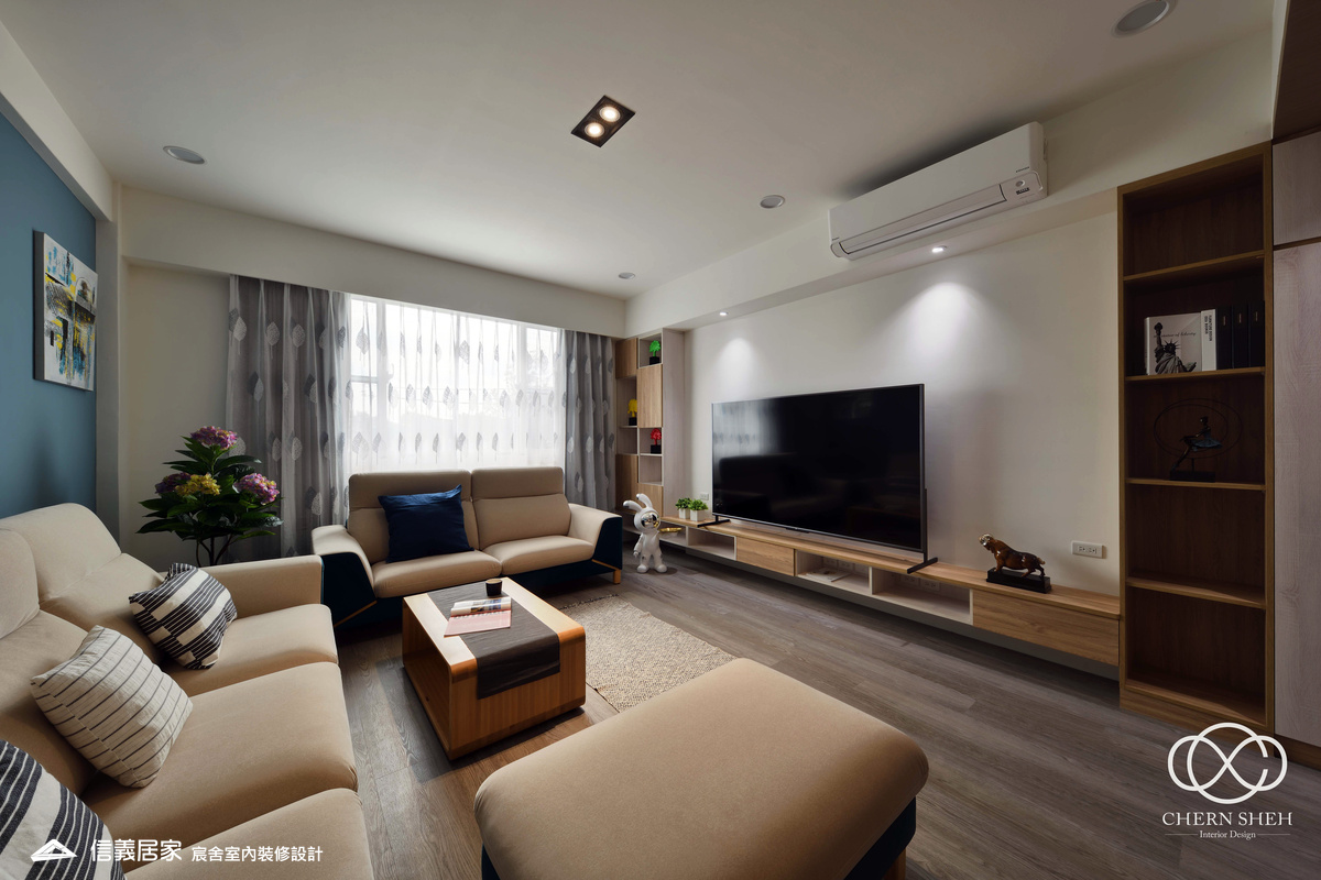 03.客廳_北歐風_系統櫃_餐桌_格柵_木地板_白色_藍色_樓梯