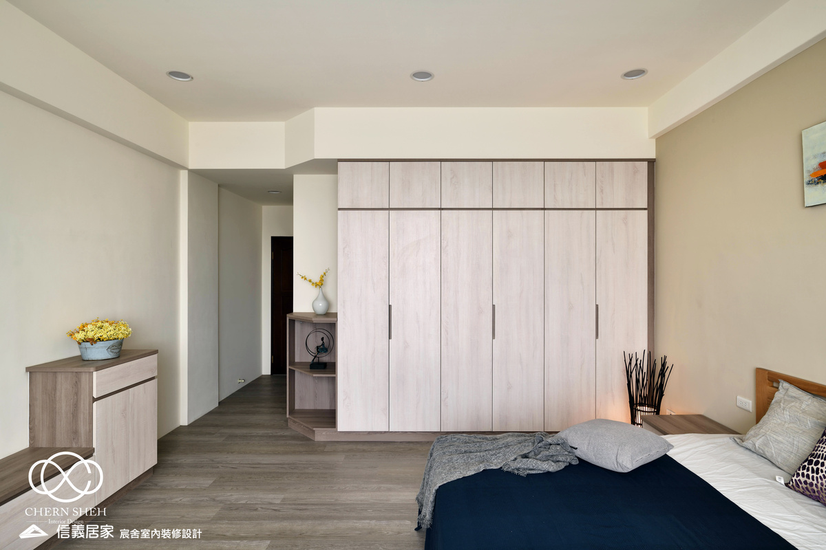 22.臥室_系統櫃_木地板_白色_藍色_樓梯