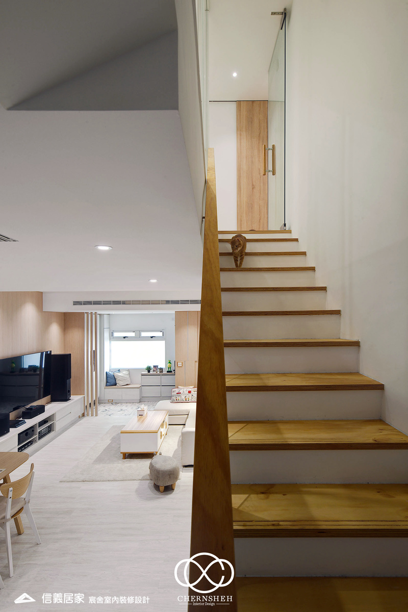 12.客廳_奶油風_花磚_系統櫃_鐵件_白色_米色_奶茶色_翻新