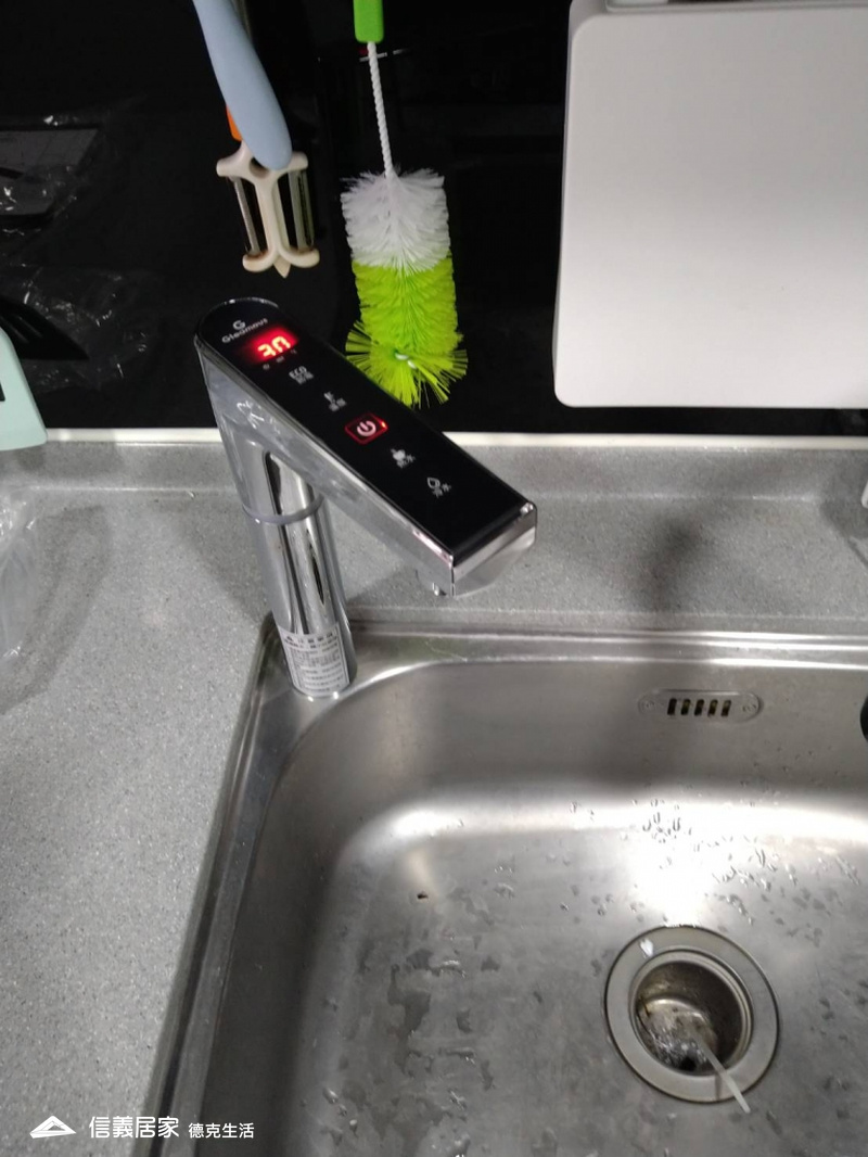 K900三溫冰冷熱觸控式廚下型飲水機2