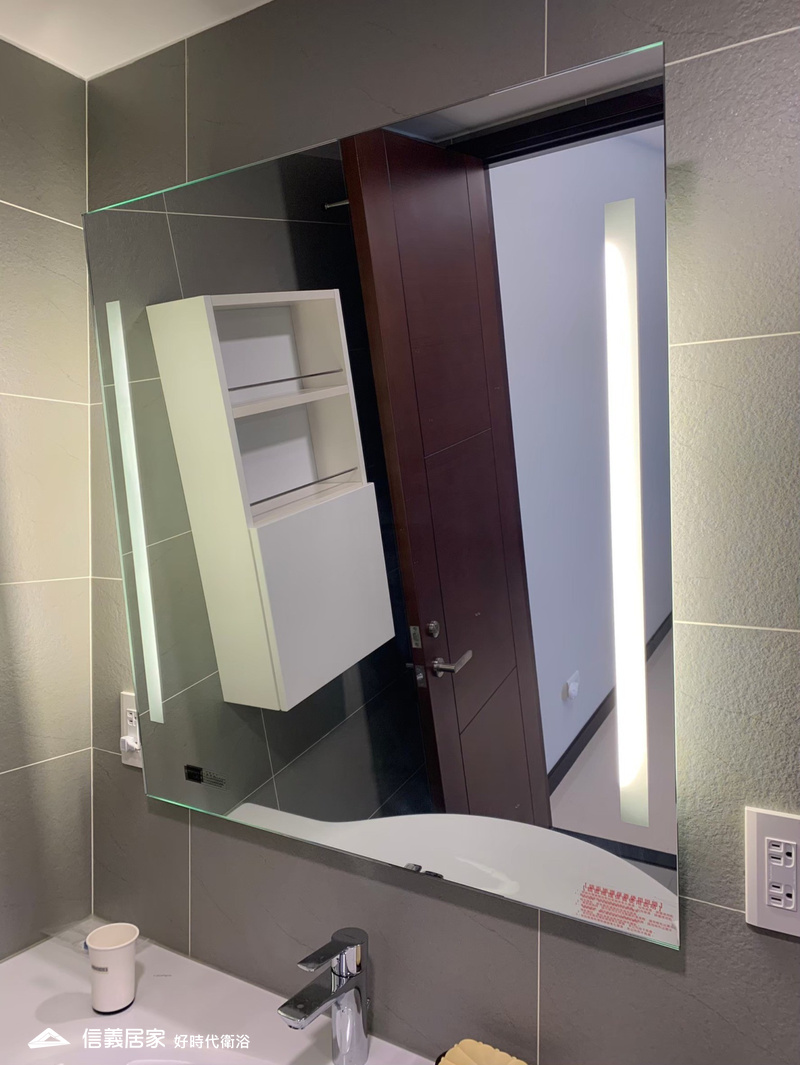 無障礙訂製掛鏡設計｜讓每一個高度都剛剛好